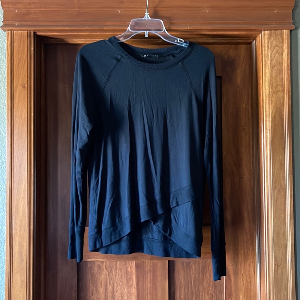 Athleta sweatshirt size small.